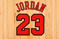 快船不断突破！，库里连续三场比赛得分超过表现优异赢得满堂喝彩